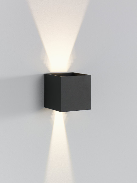 LED-Außenwandleuchte Cubi